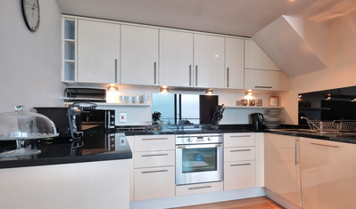 westward ho apartment kitchen