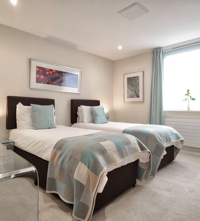 westward ho apartment bed room